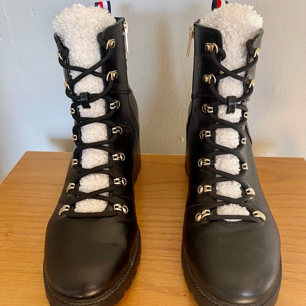 Tommy Hilfiger boots